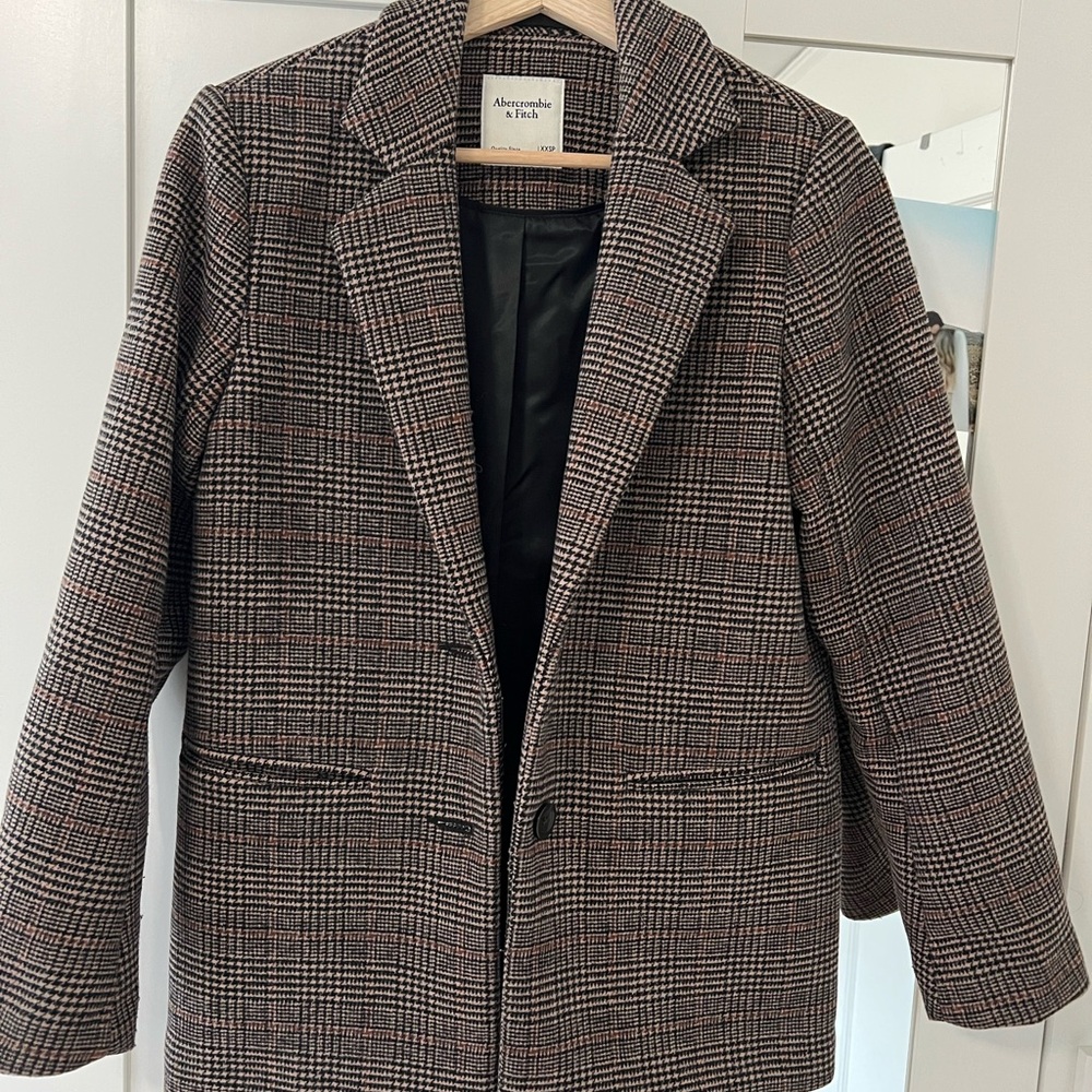 Abercrombie & Fitch Women's Gray Checkered Blazer
